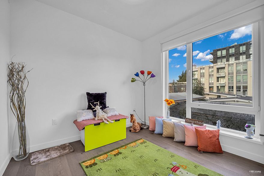 305 6859 Cambie Street