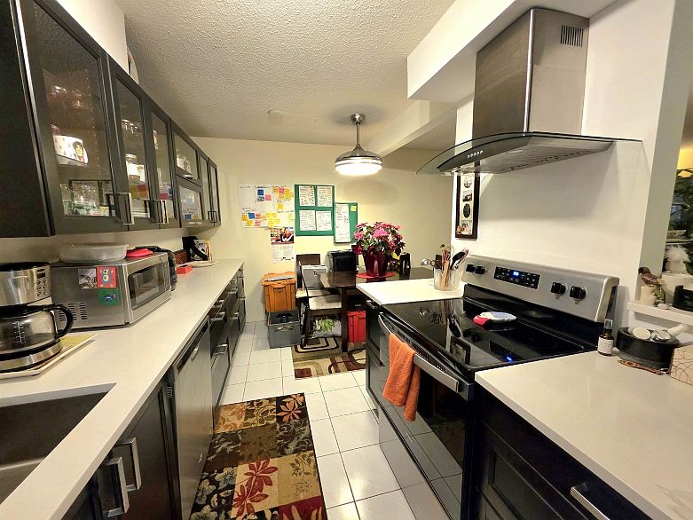 309 1435 Nelson Street