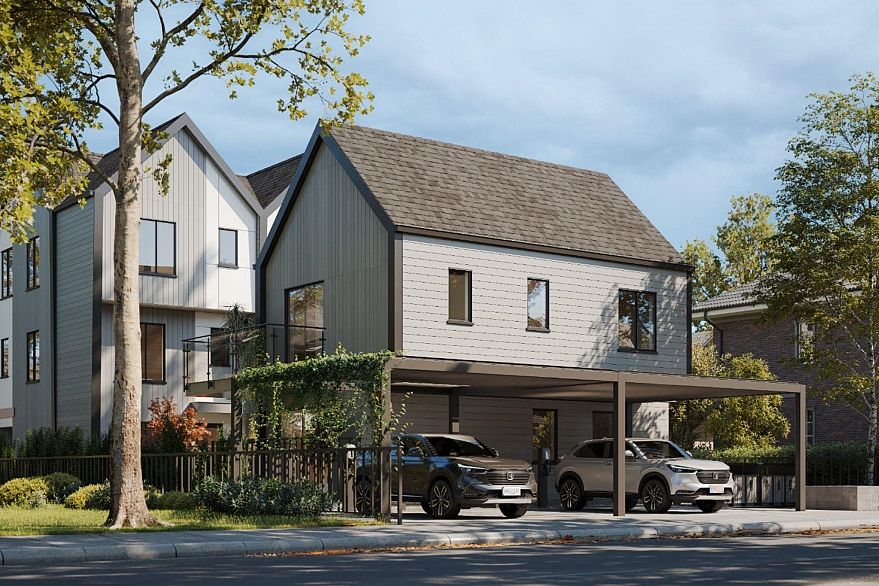 1 2240 E 40th Avenue