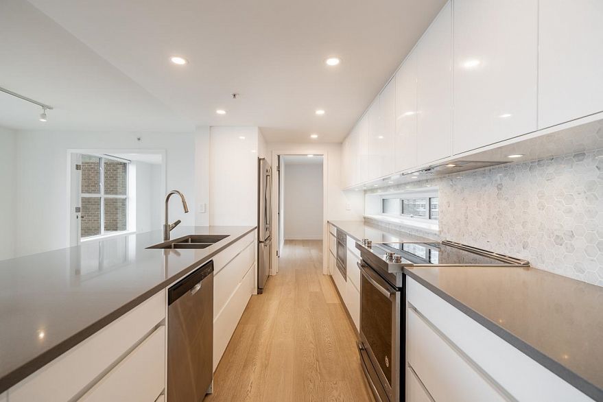 403 1188 Quebec Street