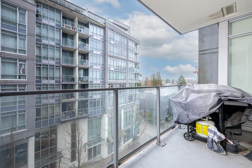 606 4815 Eldorado Mews