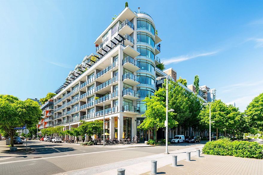 102 128 Athletes Way