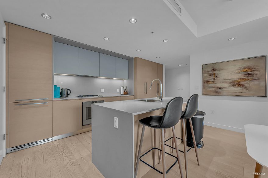 2212 1289 Hornby Street