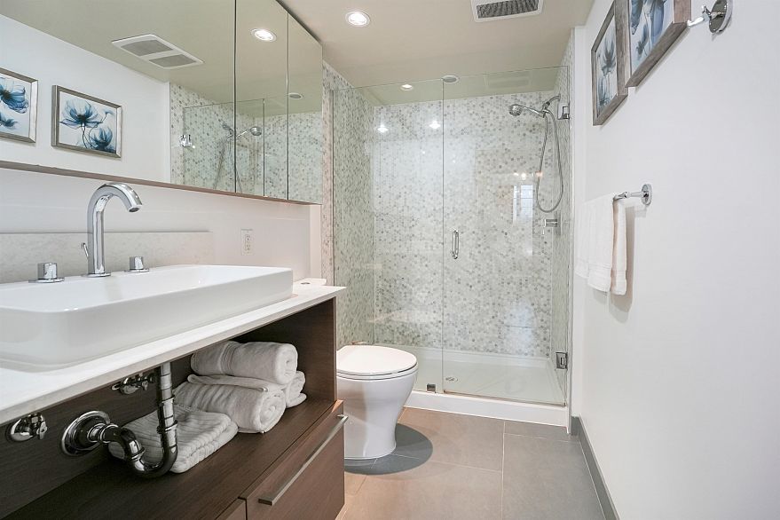 608 189 Keefer Street