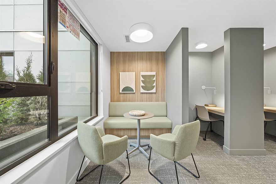 204 4928 Quebec Street