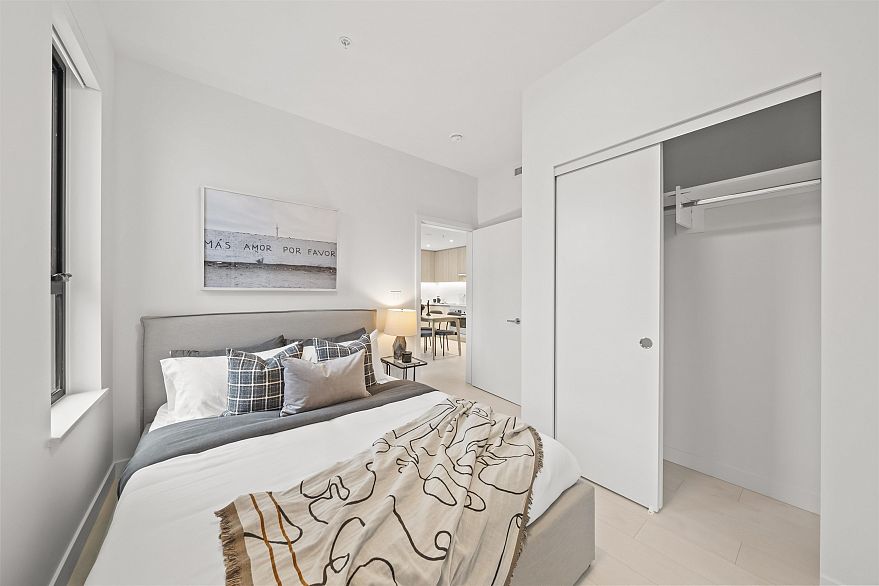 204 4928 Quebec Street