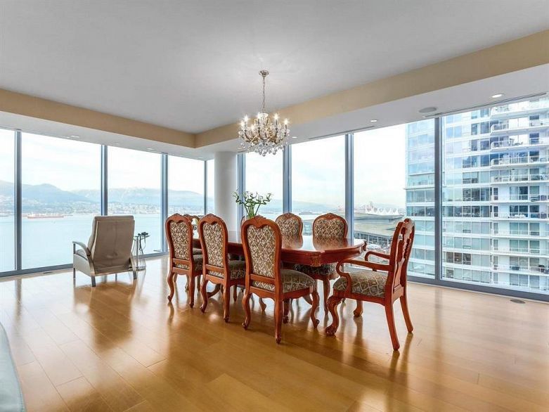 1202 1169 W Cordova Street