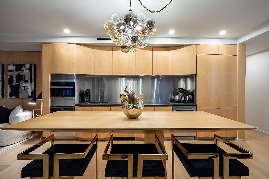 3403 1568 Alberni Street