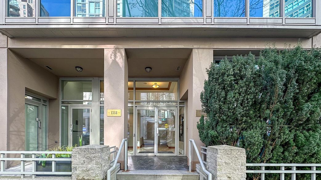 701 1318 Homer Street