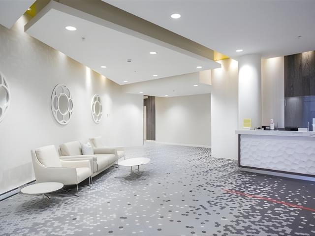 704 445 W 2nd Avenue