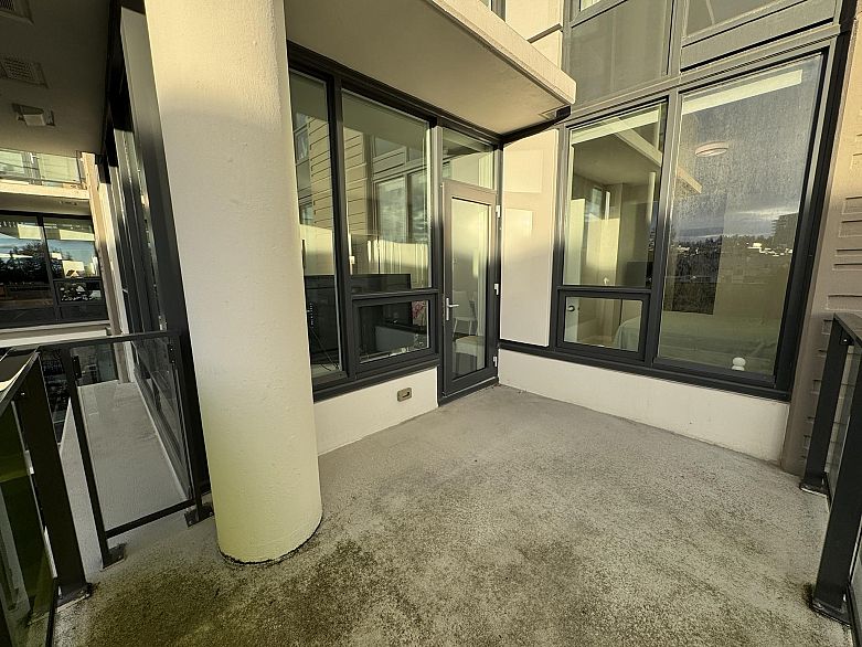 501 3487 Binning Road