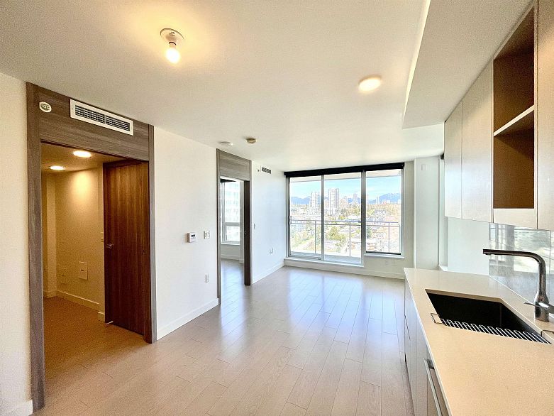 2708 455 SW Marine Drive