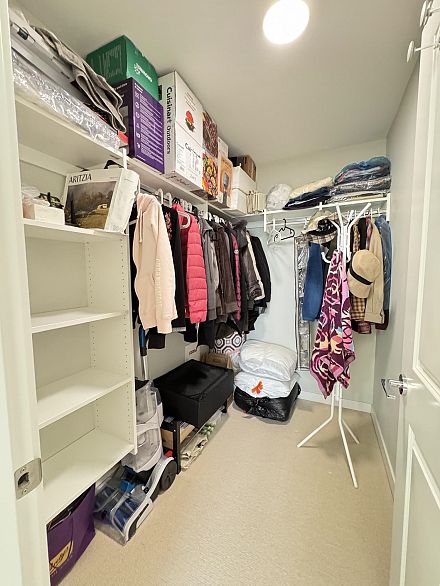 501 3487 Binning Road