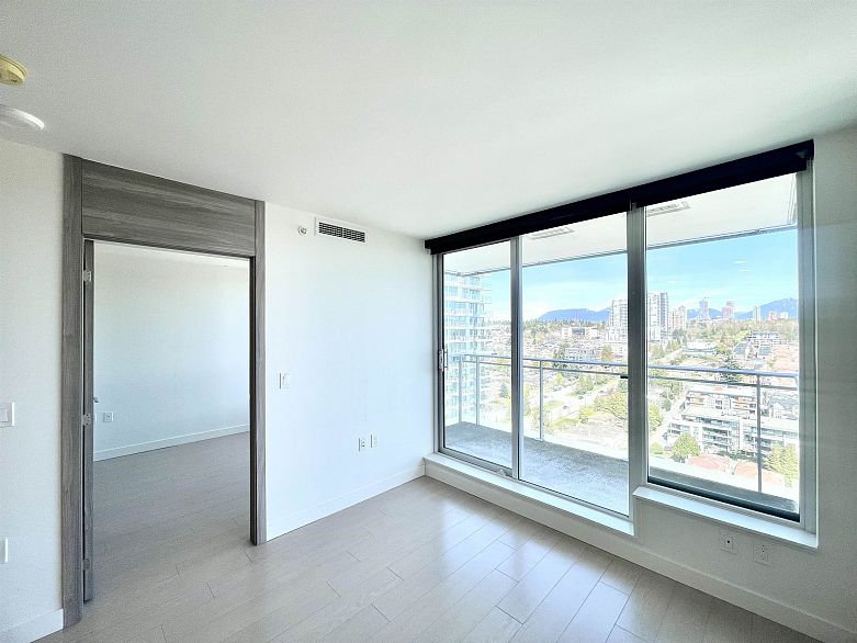 2708 455 SW Marine Drive