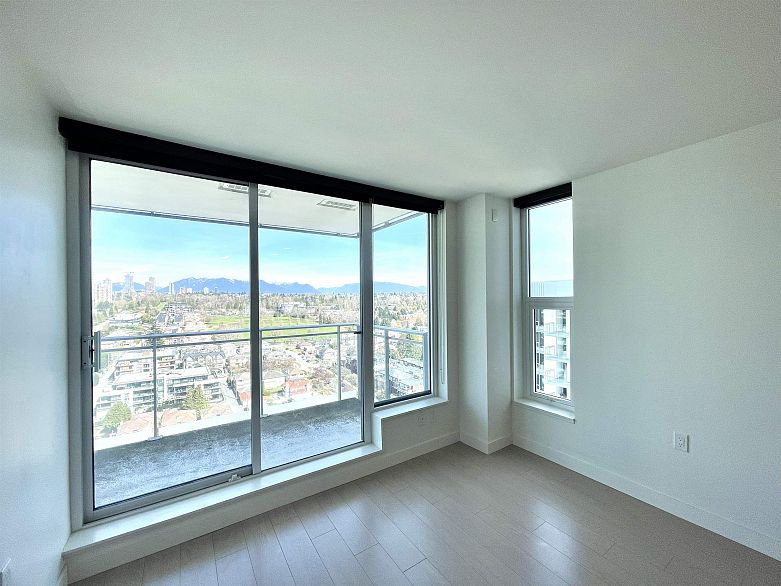 2708 455 SW Marine Drive