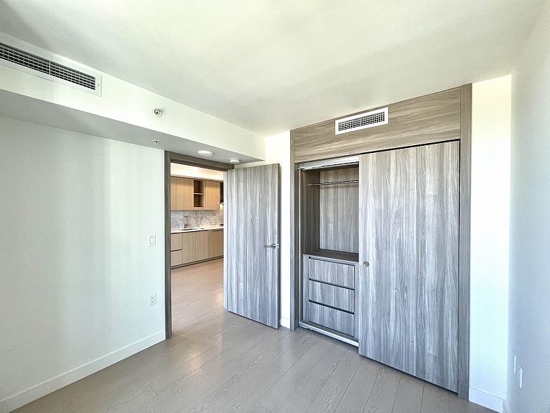 2708 455 SW Marine Drive