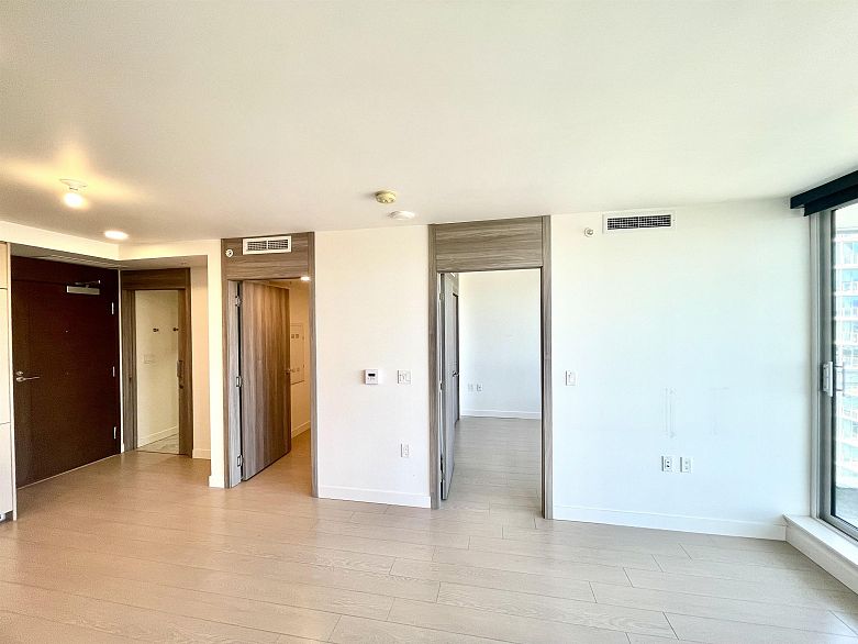 2708 455 SW Marine Drive