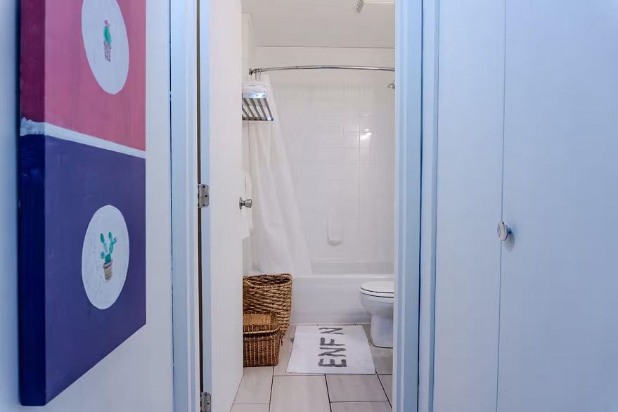 305 350 E 2nd Avenue