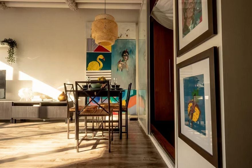 305 350 E 2nd Avenue