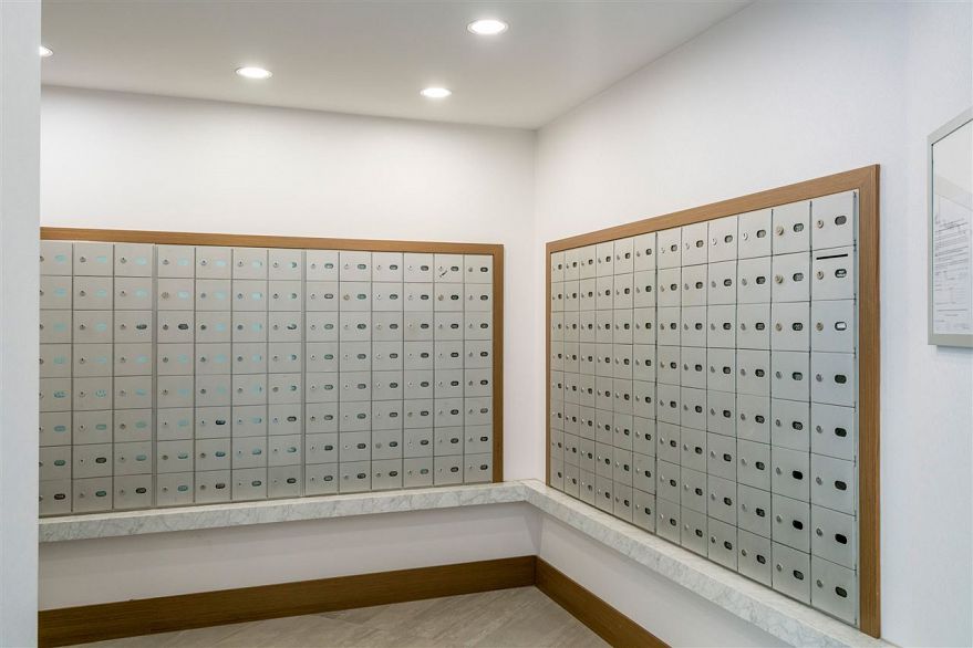 1404 1323 Homer Street