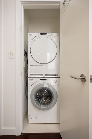 4607 777 Richards Street