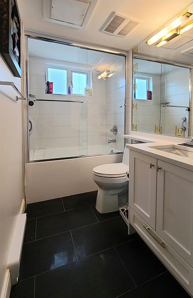 901 E Broadway Street