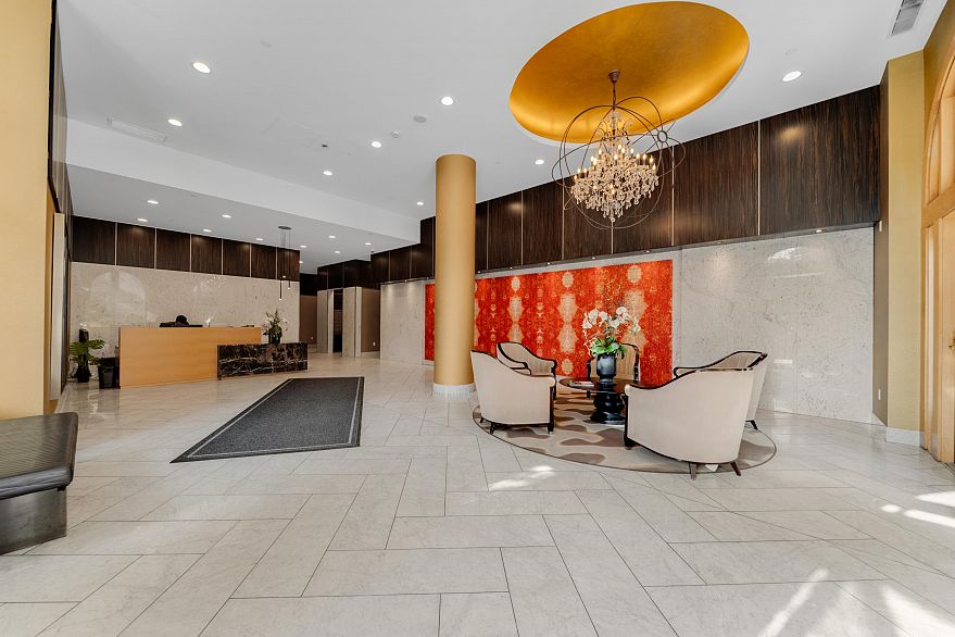 1804 1221 Bidwell Street