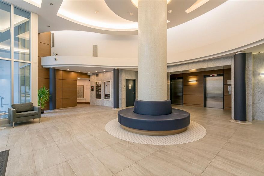 1404 1323 Homer Street