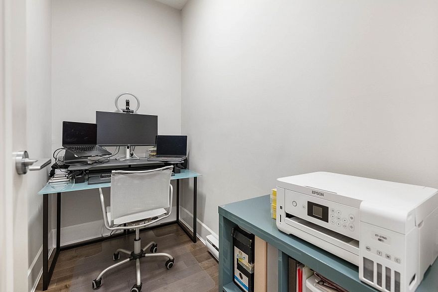 204 2108 W 12th Avenue