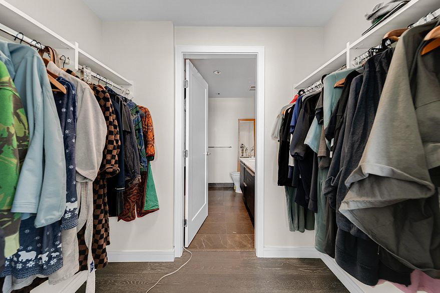 1804 1221 Bidwell Street