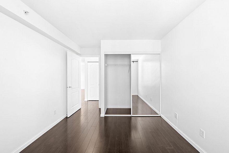 1203 888 Pacific Street