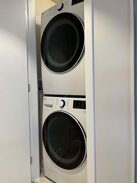 603 485 W 42nd Avenue