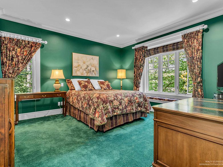 6362 Churchill Street