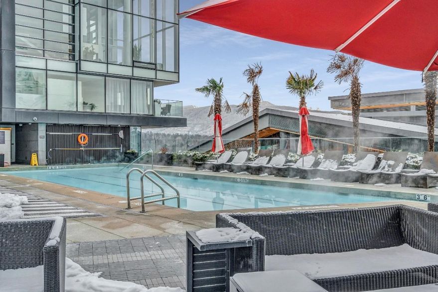 3503 1011 W Cordova Street