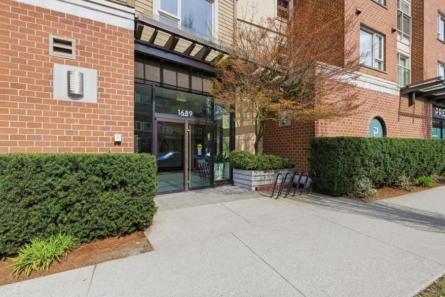 PH-8 1689 13th Avenue