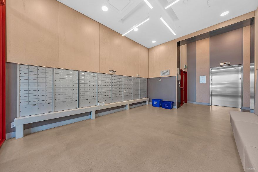 1021 180 E 2nd Avenue