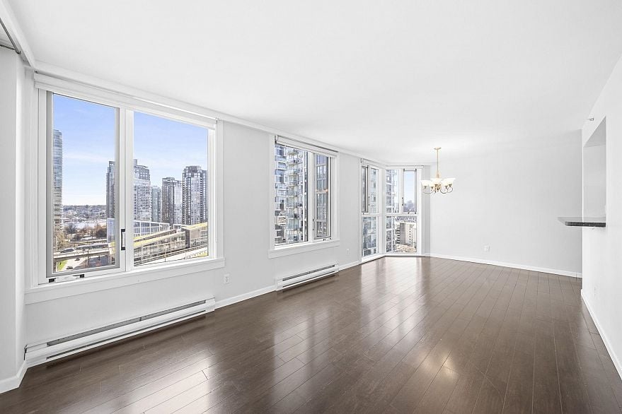 1203 888 Pacific Street