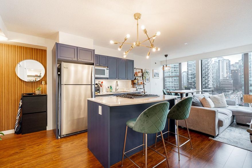 1008 1723 Alberni Street