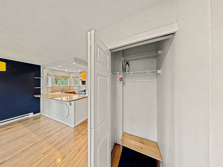 201 1868 W 8th Avenue