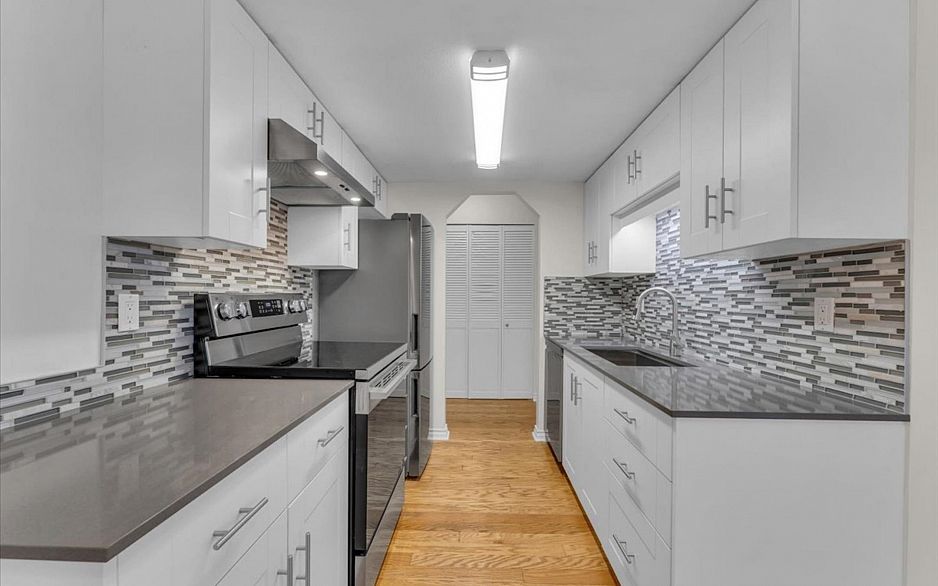 104 1641 Woodland Drive