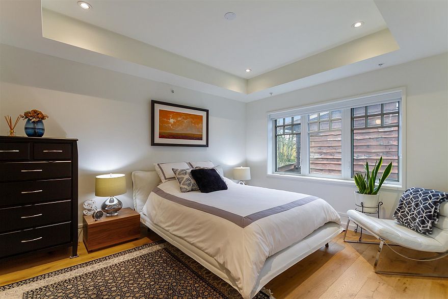 B 7061 Cypress Street