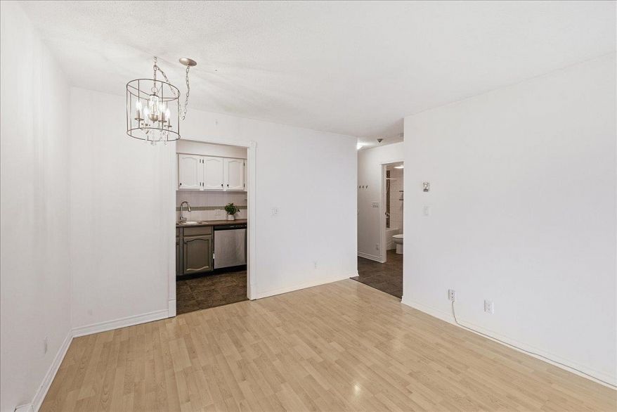 304 1864 Frances Street