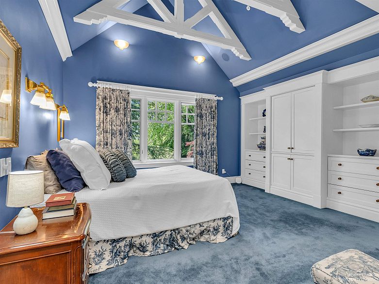 6362 Churchill Street