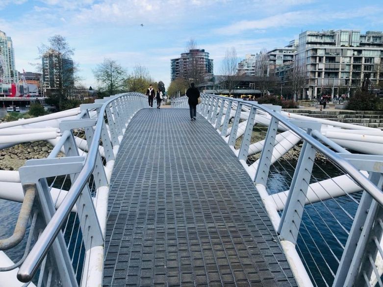 253 108 W 1st Avenue