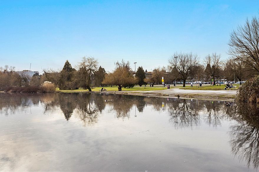 407 1950 E 11th Avenue