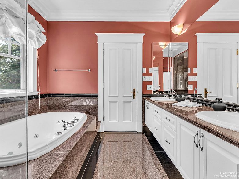 6362 Churchill Street