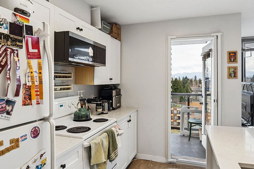 1209 3588 Crowley Drive