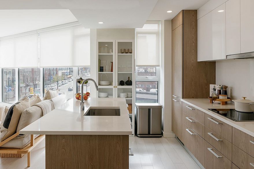 305 285 E 10th Avenue