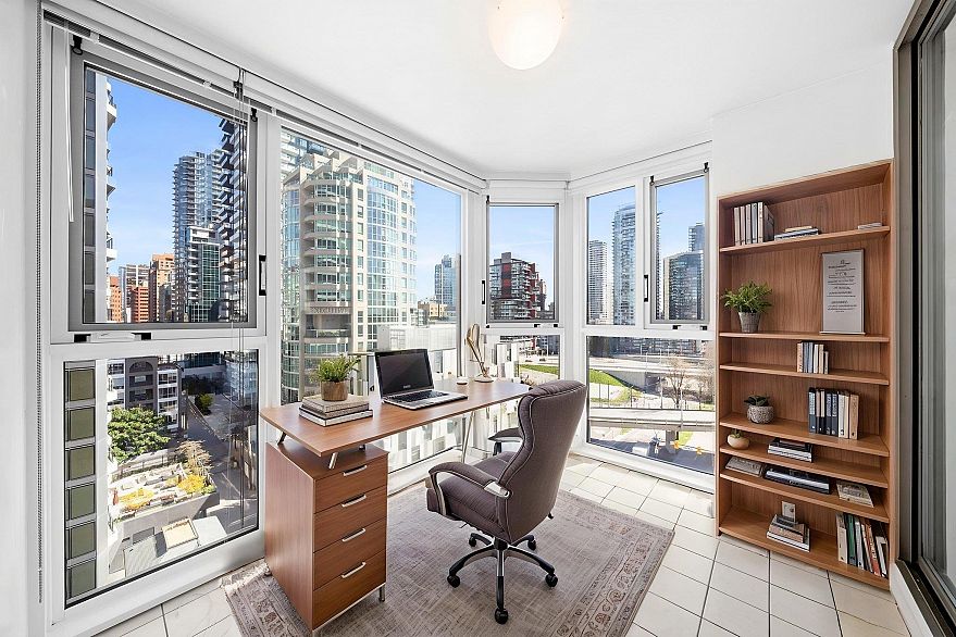 1203 888 Pacific Street