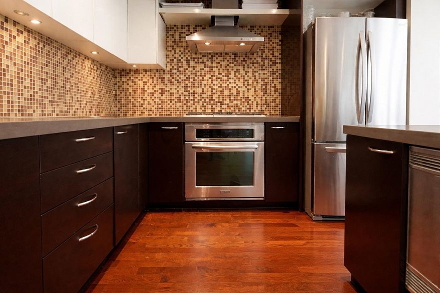 502 1277 Melville Street